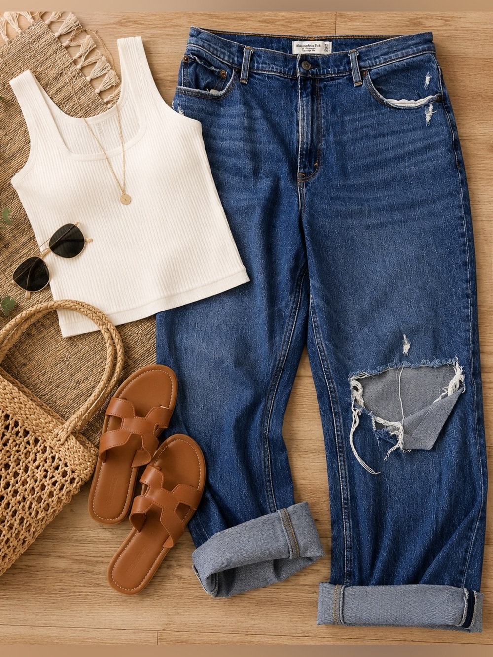 Abercrombie & Fitch The ’90s Straight Ultra High Rise Curve Love Jeans